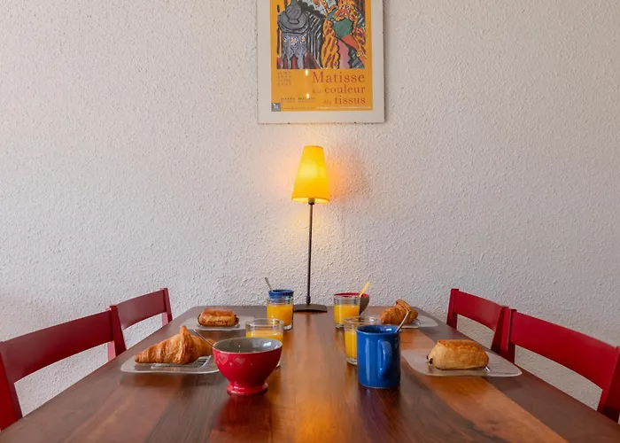 Escapade Perchee - Vue - Balcon - Parking